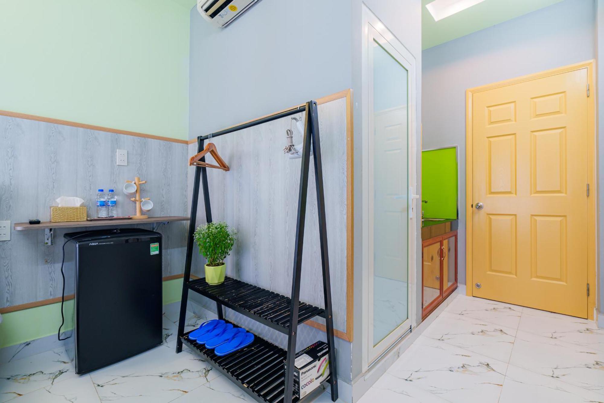 Co Chau Homestay Thành Pho Ho Chí Minh Esterno foto