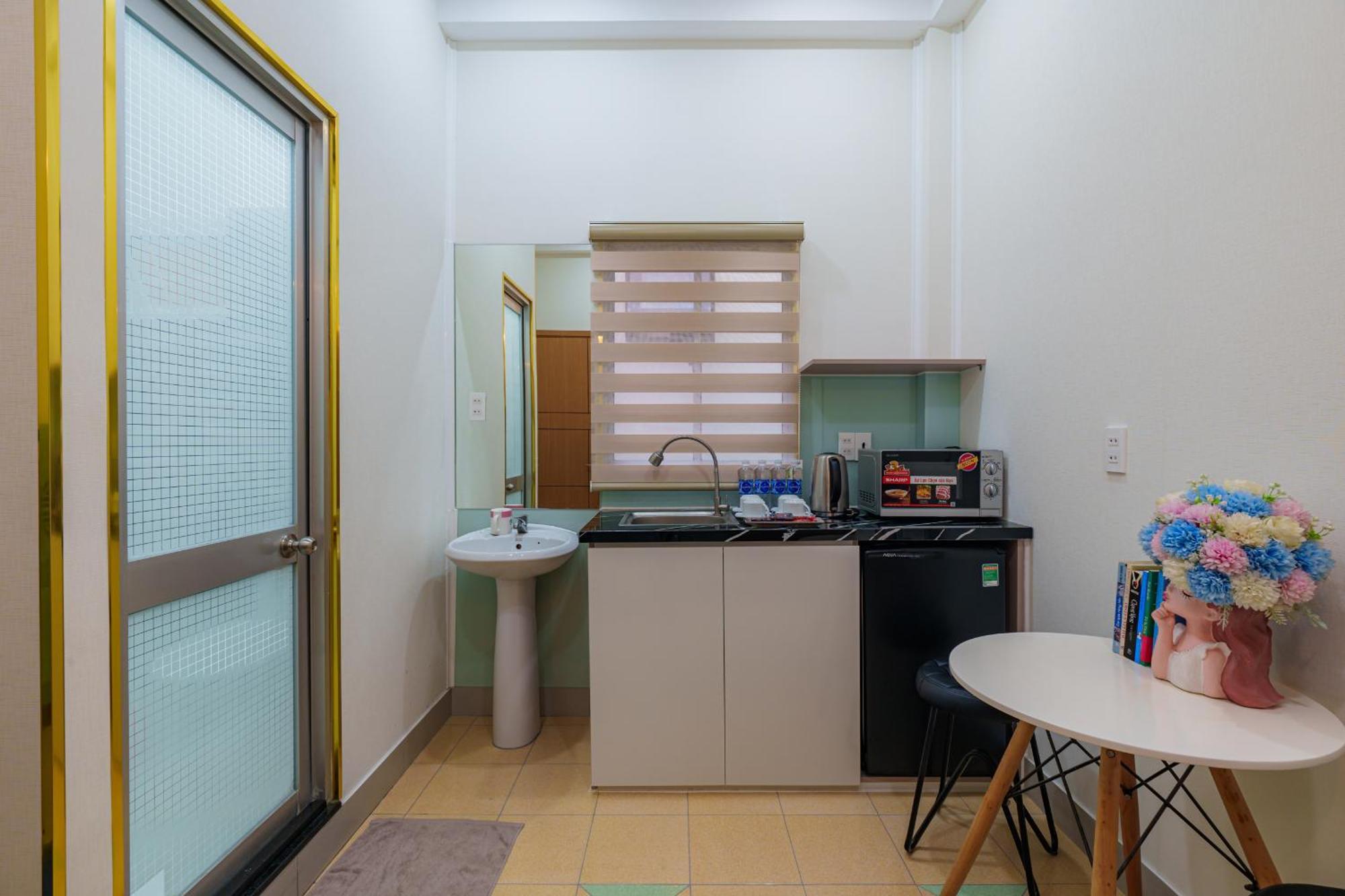 Co Chau Homestay Thành Pho Ho Chí Minh Esterno foto